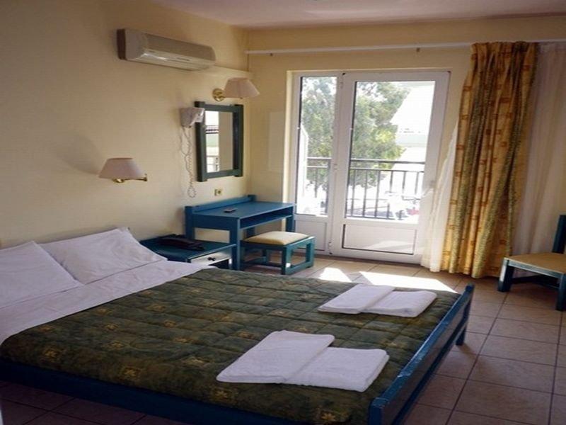 Hotel Ilios Hersonissos  Esterno foto