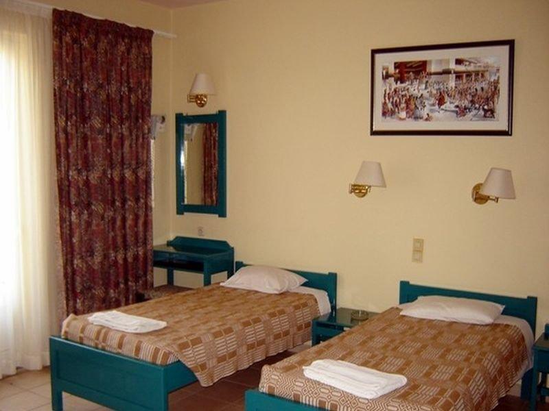 Hotel Ilios Hersonissos  Esterno foto